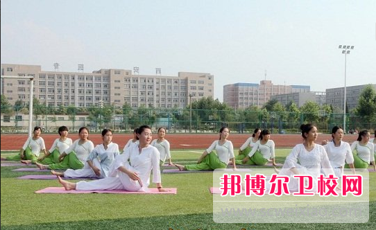 陕西大学读了一半可以读卫校吗