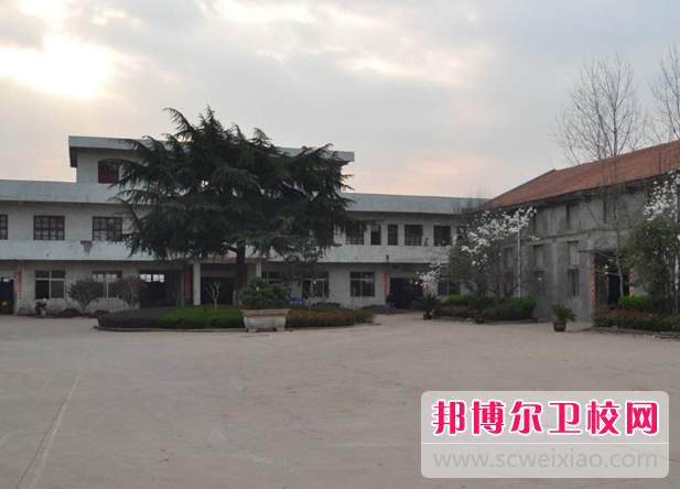 蔡甸卫生学校3