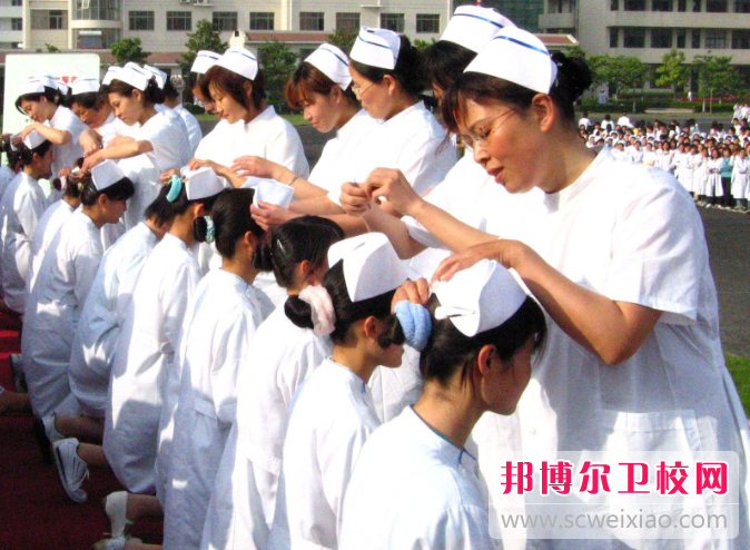 广州2020年初中生女生读什么卫校好