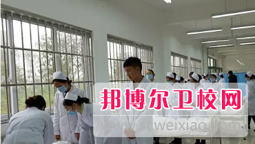 山东2023年男生上卫校学什么专业好