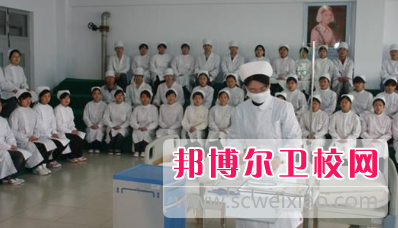 山东2023年女生在卫校学什么好